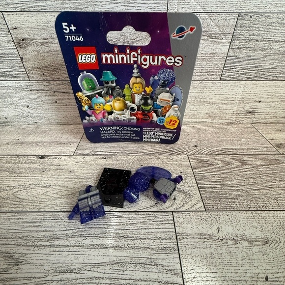 Lego Other - LEGO Minifigures 71046 Purple Girl